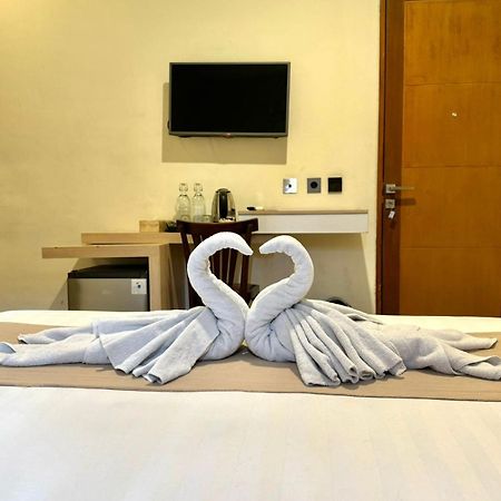 Hotel Srikrisna Seminyak Esterno foto