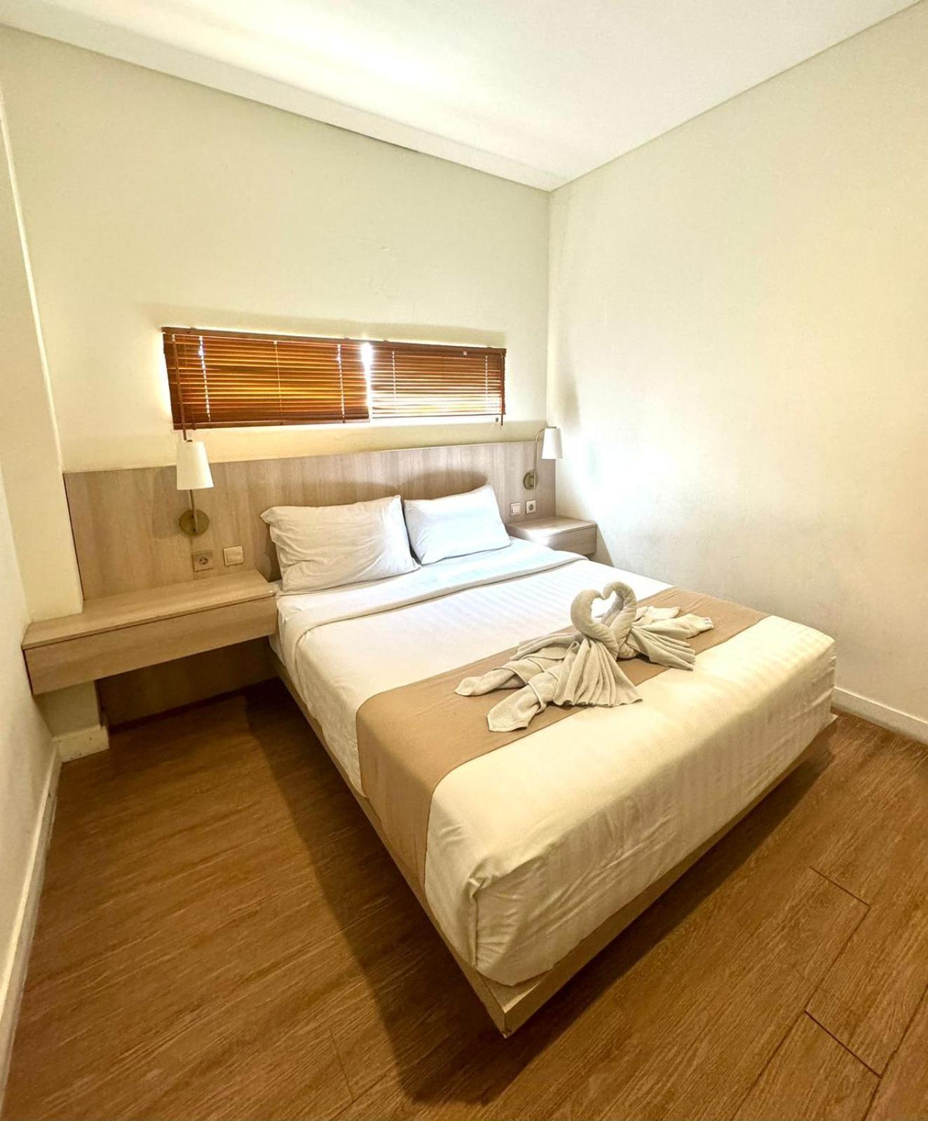 Hotel Srikrisna Seminyak Esterno foto